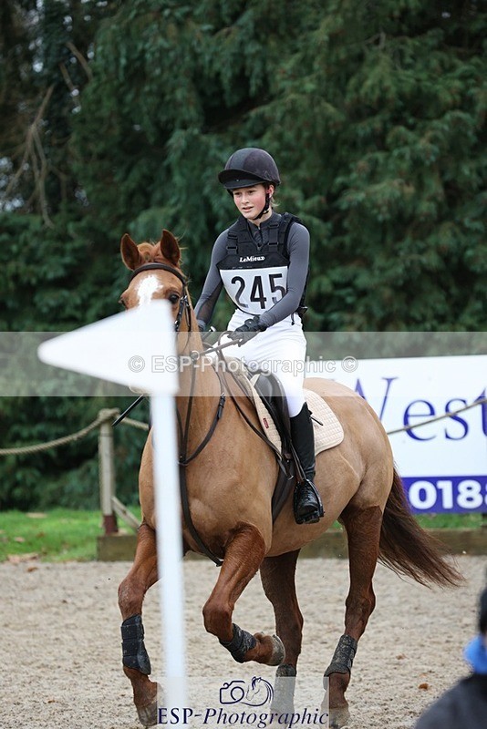 231118-133020-01870 - Cls 3 90cm