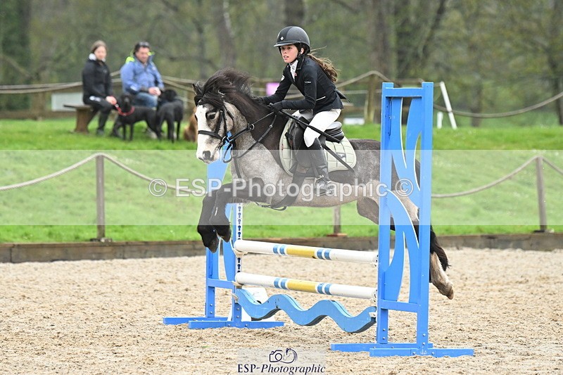 250418A-140930-01066 - UnAff 70cm