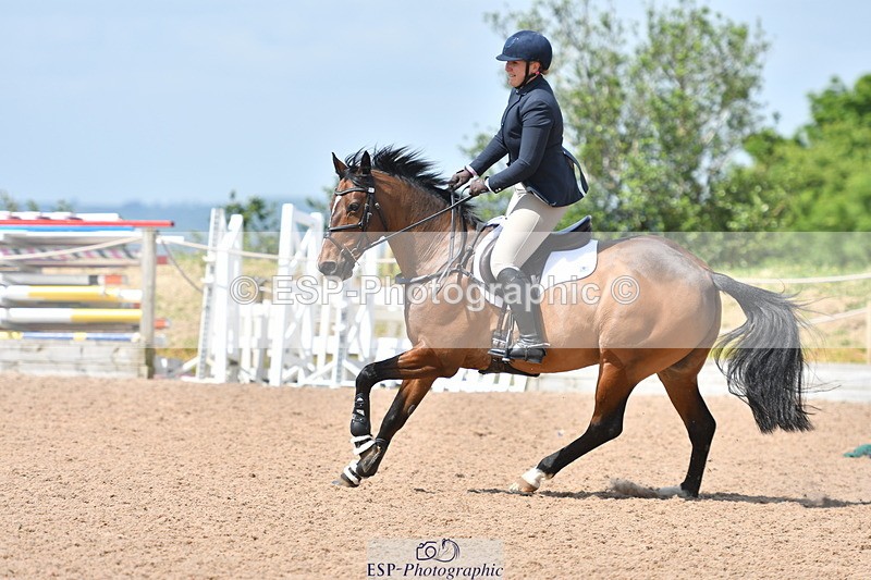 240609A-111517-04466 - Cls 17 Snr 1.05m Open