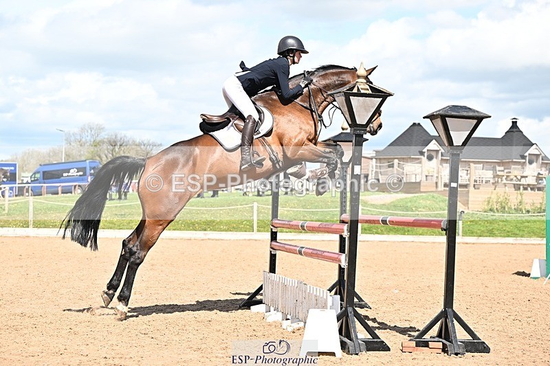 250416-132604-01060 - Cls 4 Newcomers and 1.10m