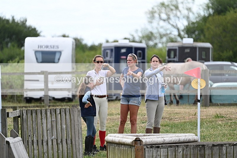 WJ7_5347 - 60cm XC Time 10:17 to 10:49