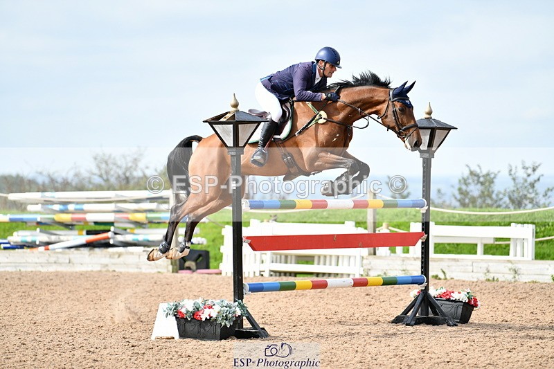 240915A-105457-09258 - Cls 26 National 1.30m Open