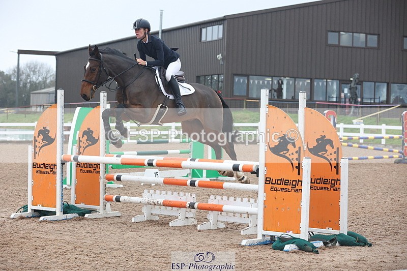 231112A-101635-03279 - Cls 17 Blue Chip Novice Winter Qualifier