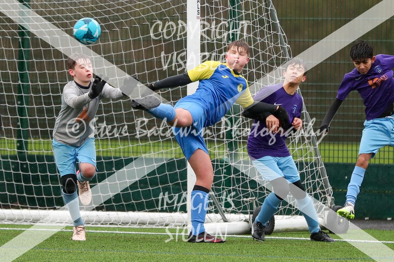 1DX20667 - 2026-02-15 FC Abbey Meads U13 Purple V Royal Wootton Bassett Town Youth U13 Yellow