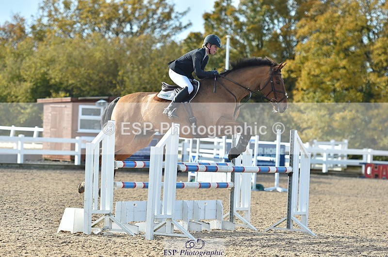 231111A-110700-01564 - Cls 11 Snr 1.05m Open