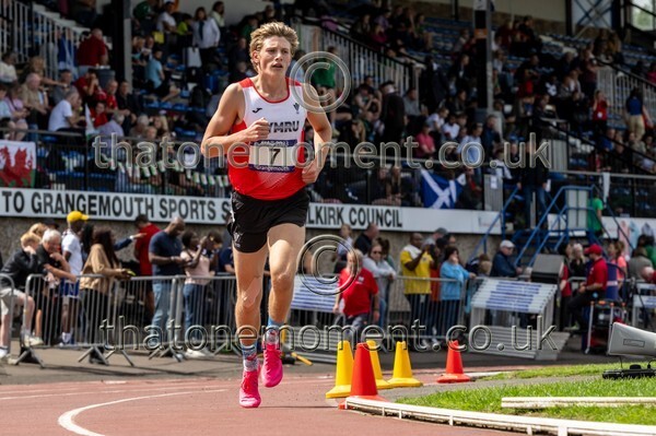 SIAB23-914357 - Track Male Set Two