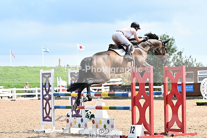 240801A-150406-02230 - Cls 12 Snr Newcomers