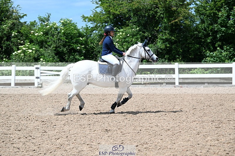 240609A-115903-04374 - Cls 23 Pony Intro 70cm