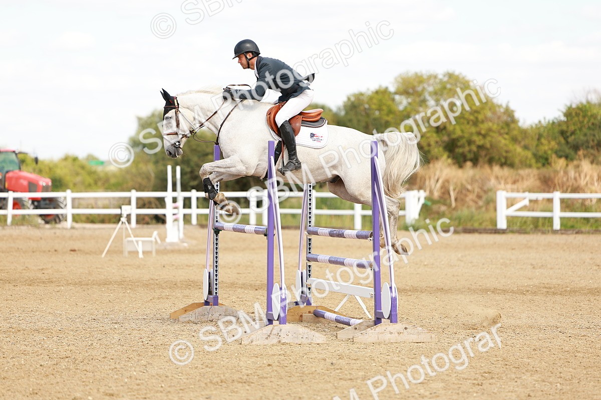 SBM_007254 - Class 4 - Senior British Newcomers - 1.10m