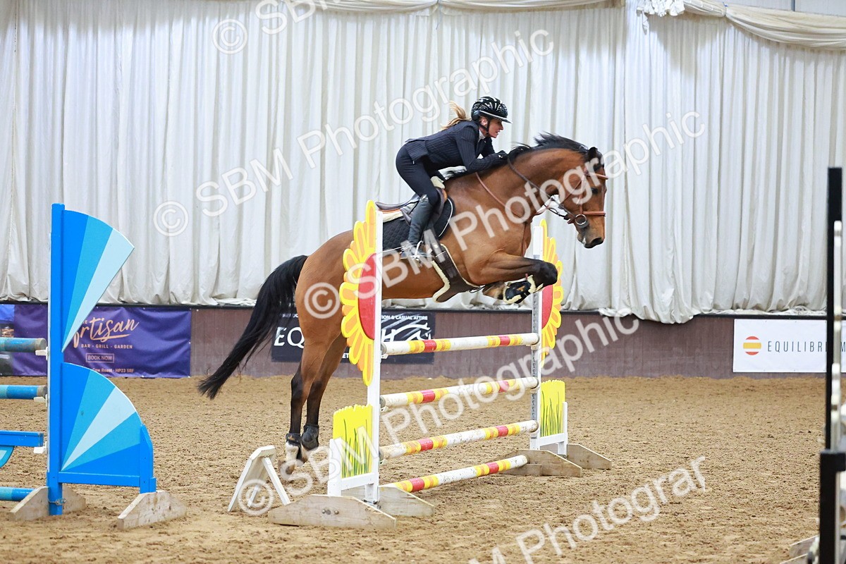 SBM_001275 - Class 4 - Senior Newcomers - 1.10m