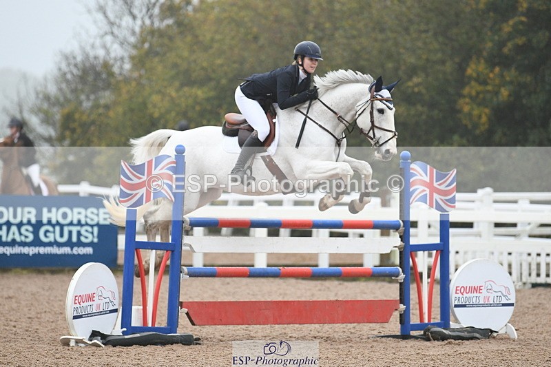 241103A-104611-07570 - SUN Cls 21 Snr Newcomers and 1.10m Open