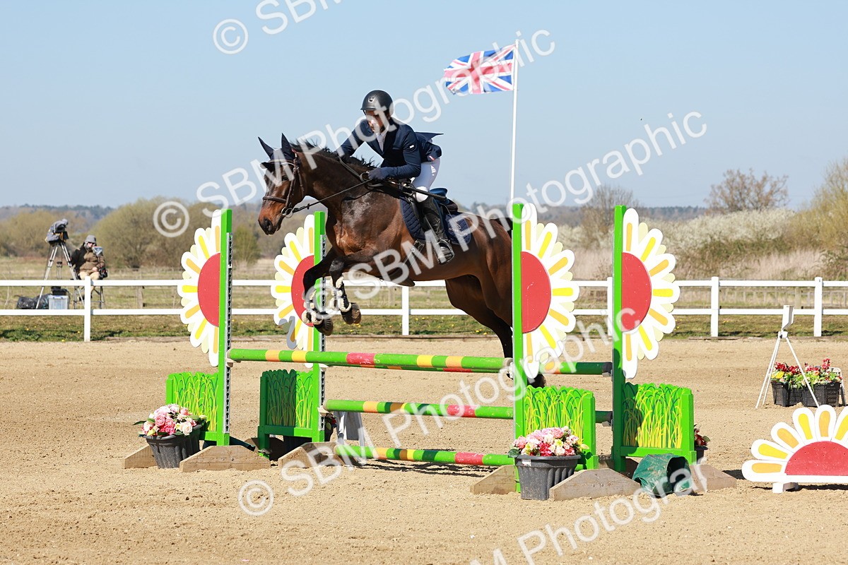 SBM_003650 - Class 15 - Senior Discovery - 1.00m