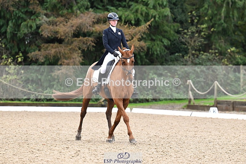 251023A-100954-01441 - B-127-Jessica.McCaldin