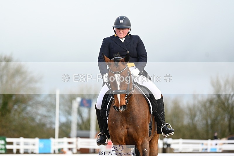 240218A-094154-05206 - 201-Emily.farleigh-Wake.up