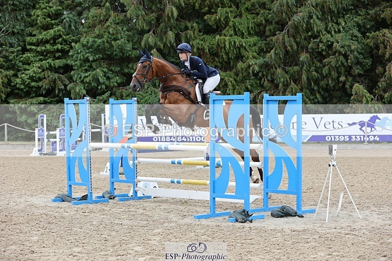 250803A-142838-14697 - P-714-Skye.Pleydell-Bouverie-SUPER.VISION