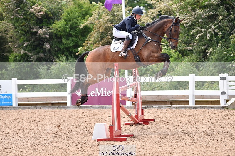 230609A-135505-01325 - Cls 12 1.05m Amateur Qualifier