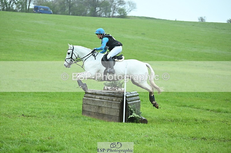 250418-144523-05028 - 221-Lauren.Greaves-EMERALD.LAD.II