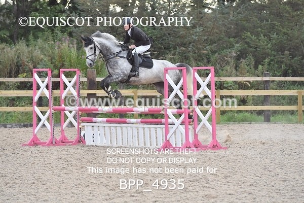 BPP_4935 - CLASS 4 Senior BritiNovice/ 90cm Open