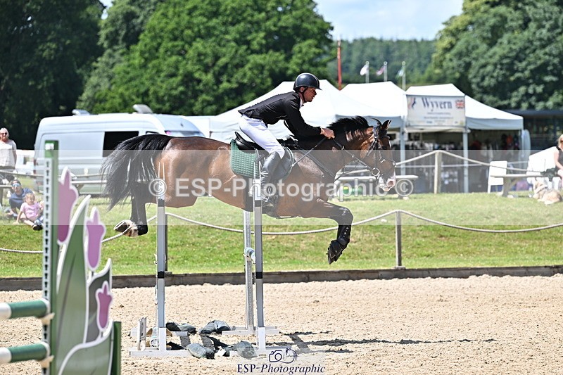 250615A-134020-11040 - Class 47 Snr British Novice 2nd Rnd