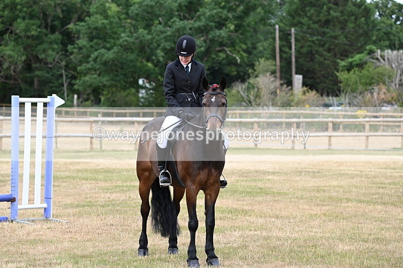 WJ6_3949 - Class 9 Tack & Turnout