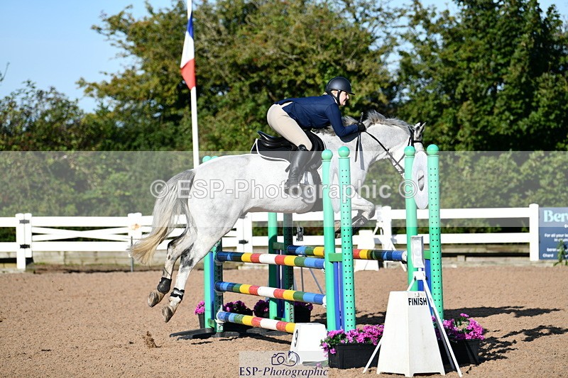 240913A-090731-02849 - Cls 20 Snr British Novice and 90cm Open