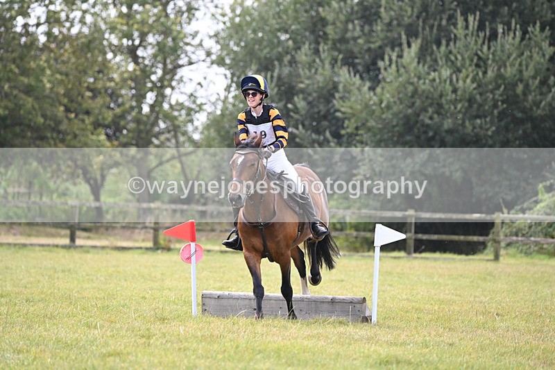 WJ6_0735 - 40cm XC Time 11:31 to 11:49