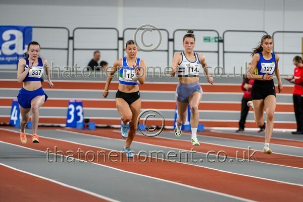 Age26SAT-926223 - Track Female Set One