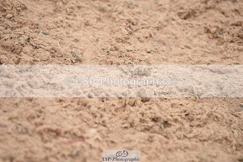 230902A-113700-00627 - Cls 8 1.05m Amateur Quali