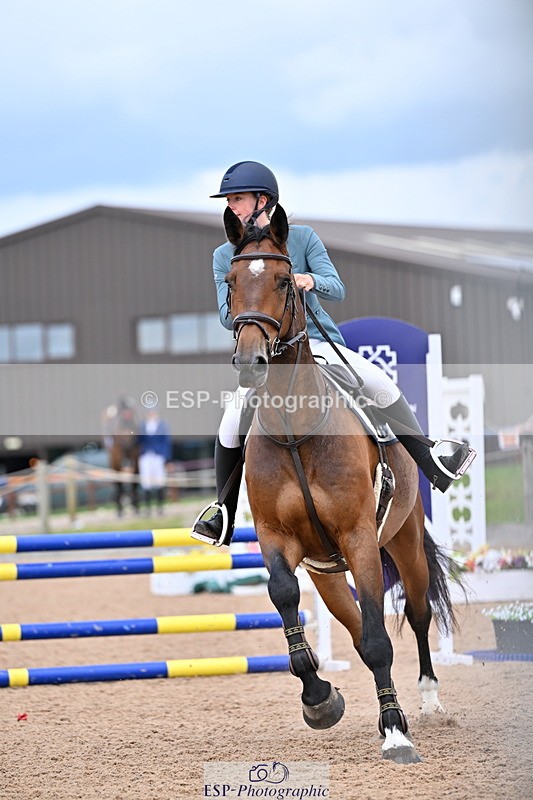 240726A-135346-01545 - Cls 3 Snr Foxhunter
