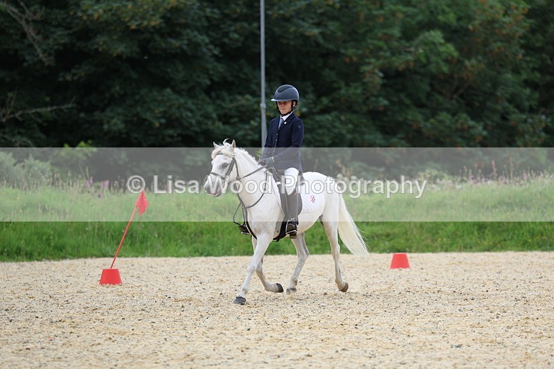 3E7A9811 - Pole Bending