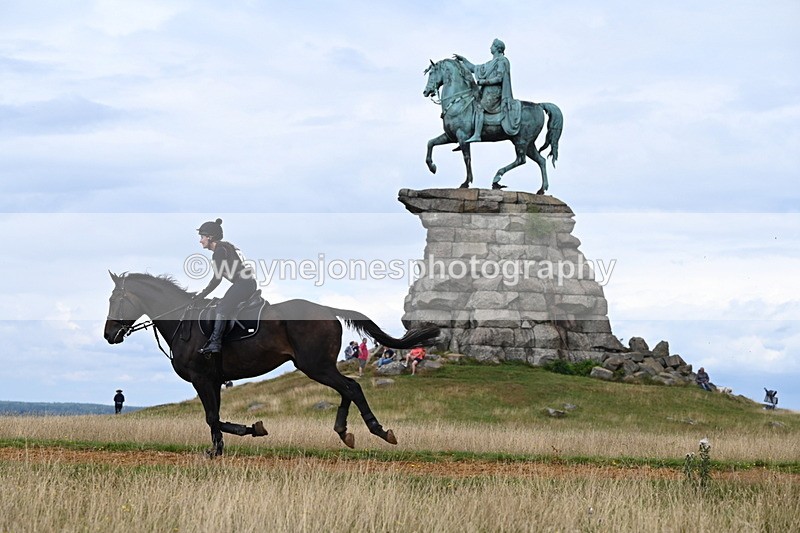 DSC_7618 - Time at Statue 13:16 to 13:52