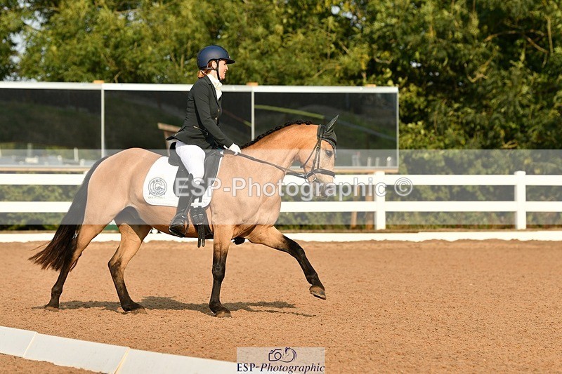 250817-091009-06790 - 065-Nicky.TurriffMyshall.Robby