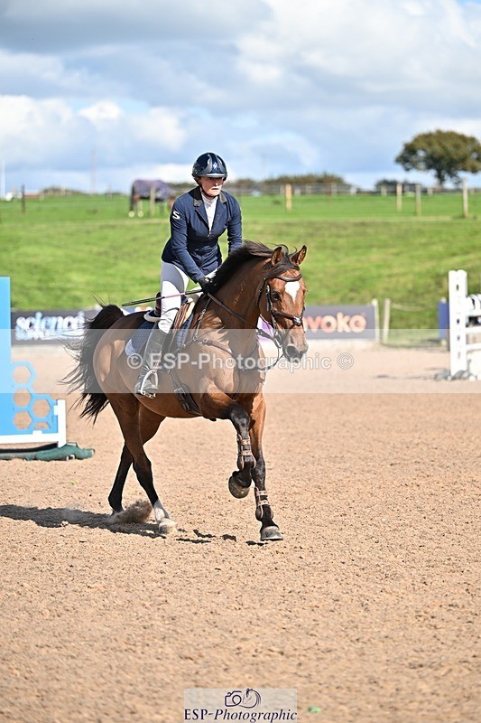 250924-140521-00523 - Cls 6 Foxhunter and 1.20m Open