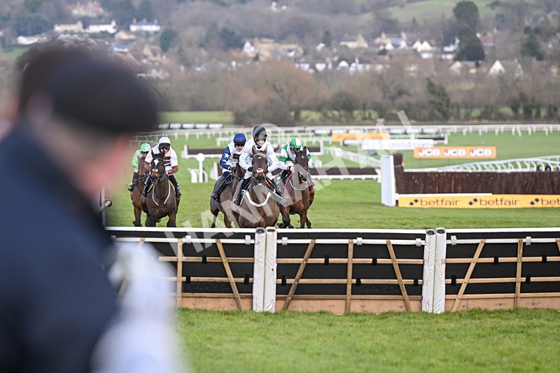 250125-Race 5-Constitution Hill-4680 - Race 5