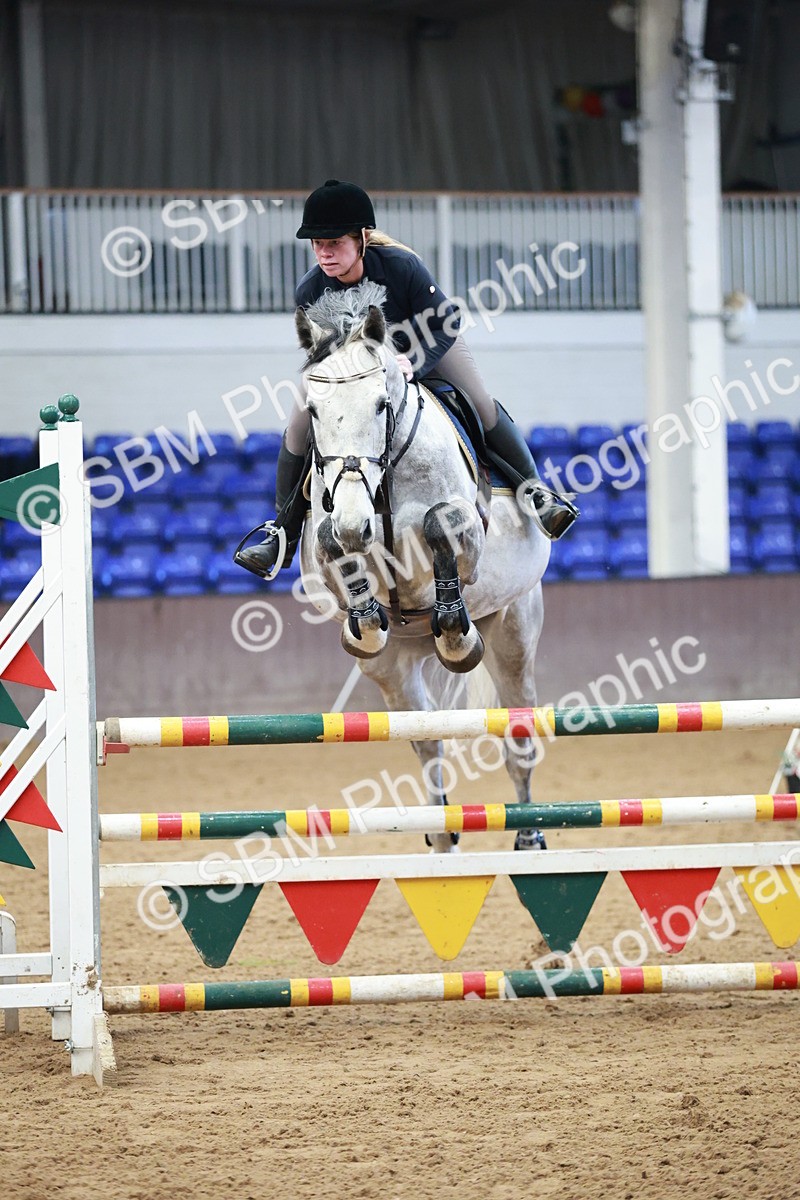 SBM_000597 - Class 4 - Senior Newcomers - 1.10m