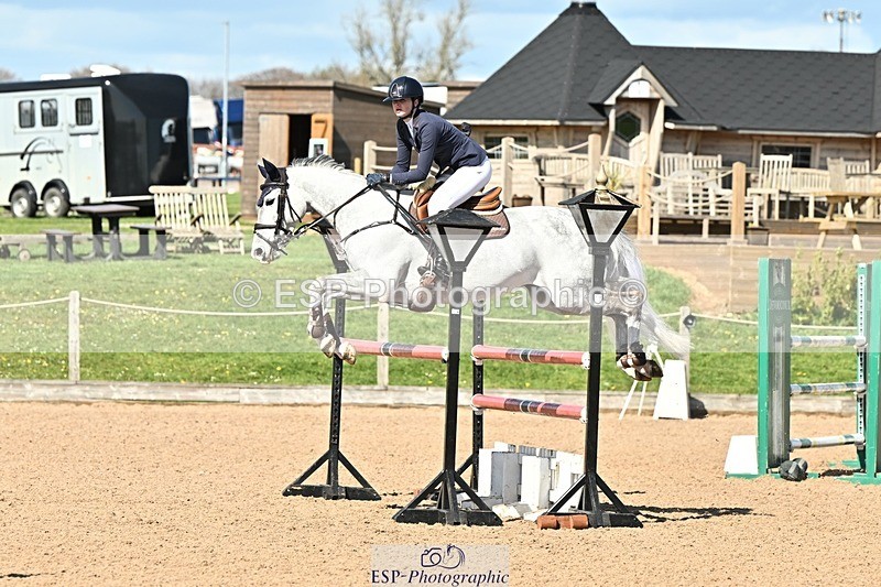 250416-152824-01752 - Cls 6 Foxhunter and 1.20m