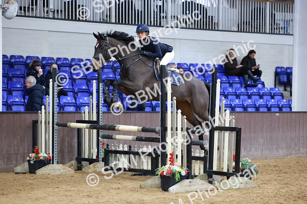 SBM_007637 - Class 24 - Nupafeed Supplements Senior Discovery/ 1m Open