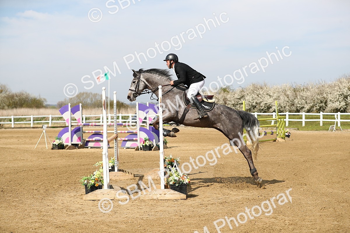 SBM_002474 - Class 10 - Senior Newcomers - 1.10m