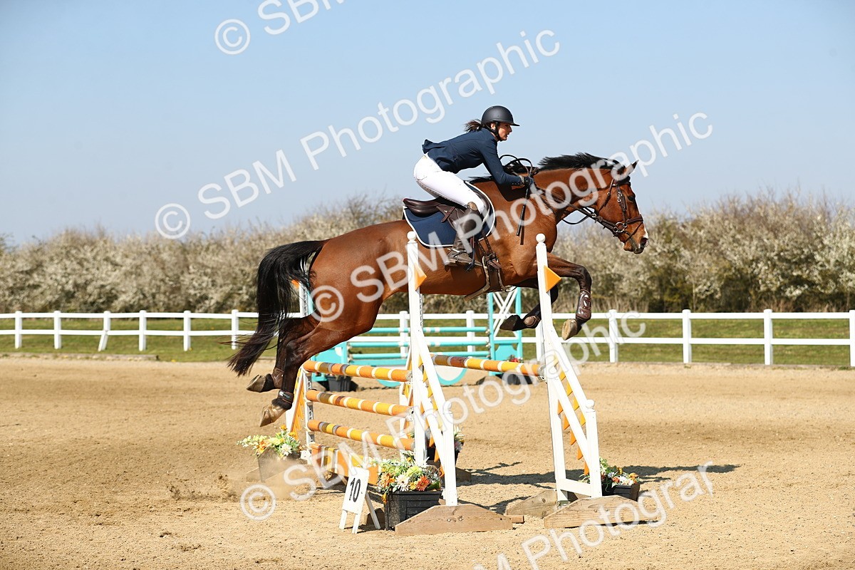 SBM_001002 - Class 4 - Senior Newcomers - 1.10m