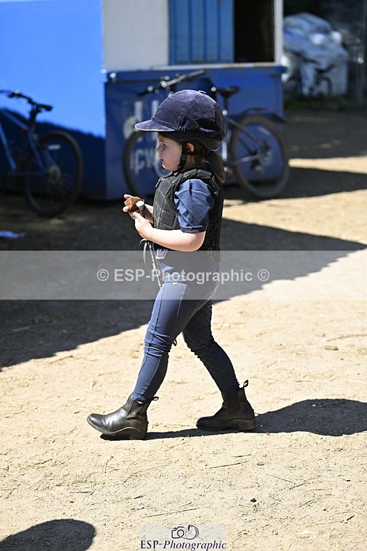 240728B-114450-00322 - Sunday Stable Shots and Fancy Dress