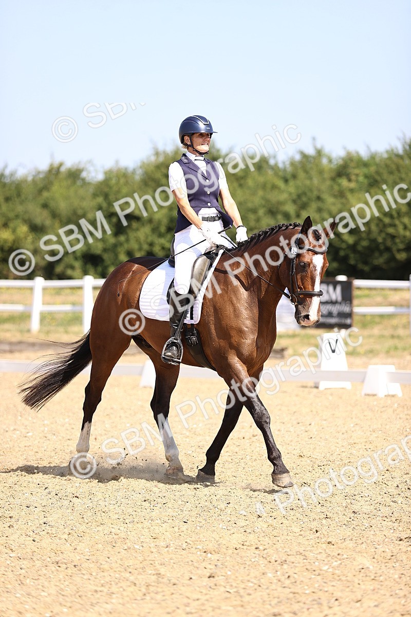SBM_009367 - Novice 5 - 9.50-10.53