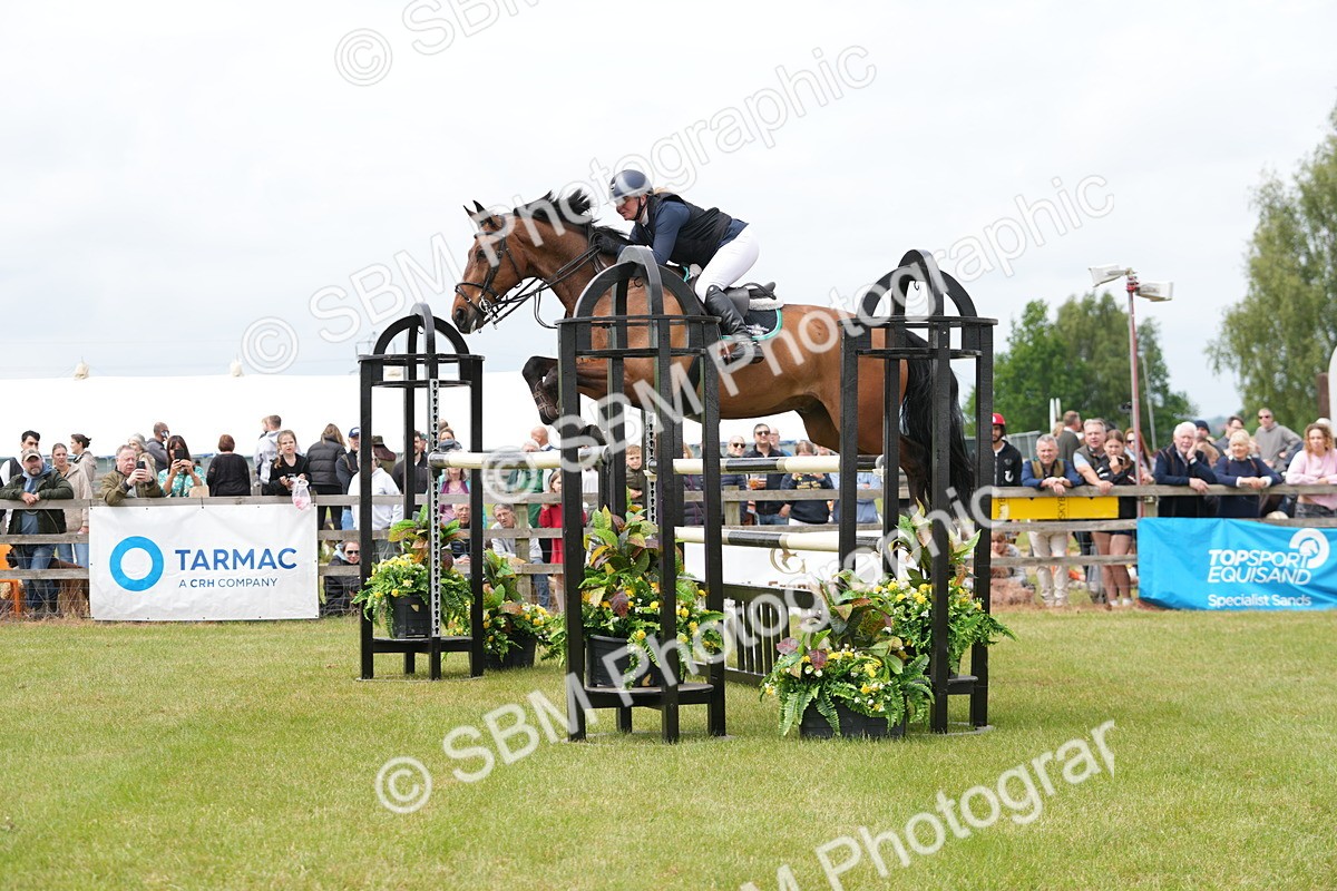 SBM_06499 - Class 202 - National 1.40m Open