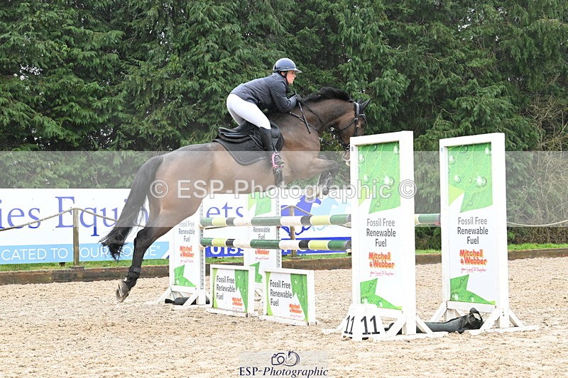 250215A-130034-00815 - Cls 4 Newcomers and 1.10m Open