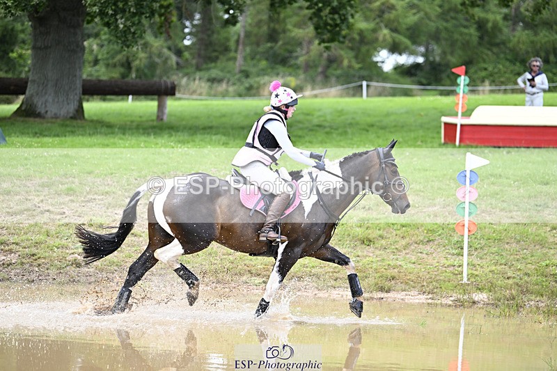 240804-162502-17946 - 670-Yssie_Galvin-FLEETING_INCA