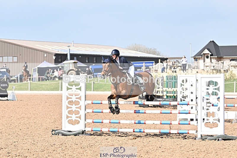 250326-131827-00873 - Cls 4 Newcomers and 1.10m