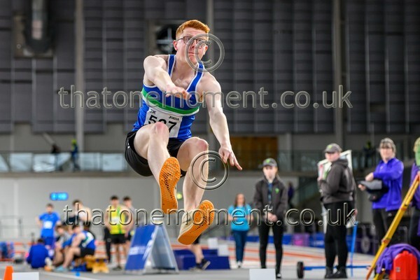 AgeInd25SUN-911798 - Field Male