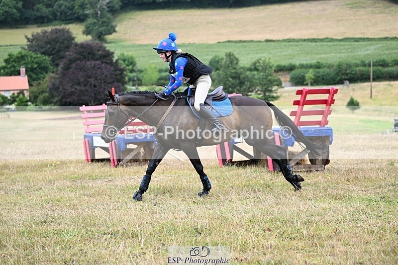 250803A-132803-13664 - M-580-Rosie.Moreton-EXPRESSO.III