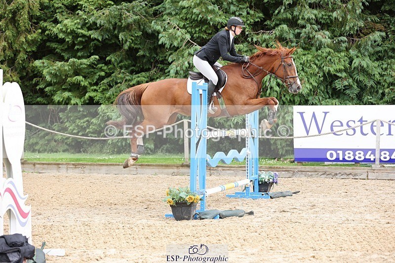 240713-122541-38440 - Cls 153 Foxhunter