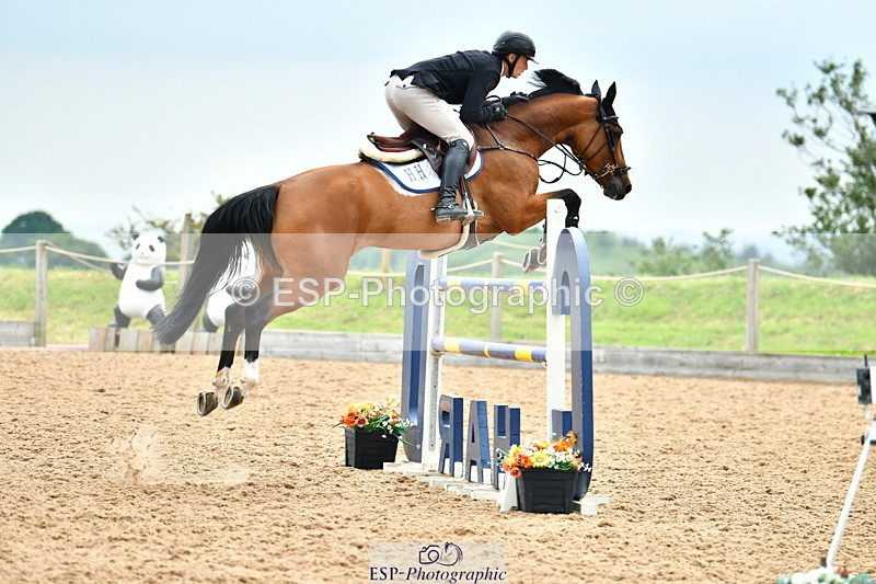 230611A-152719-06435 - Cls 28 Chard Grand Prix