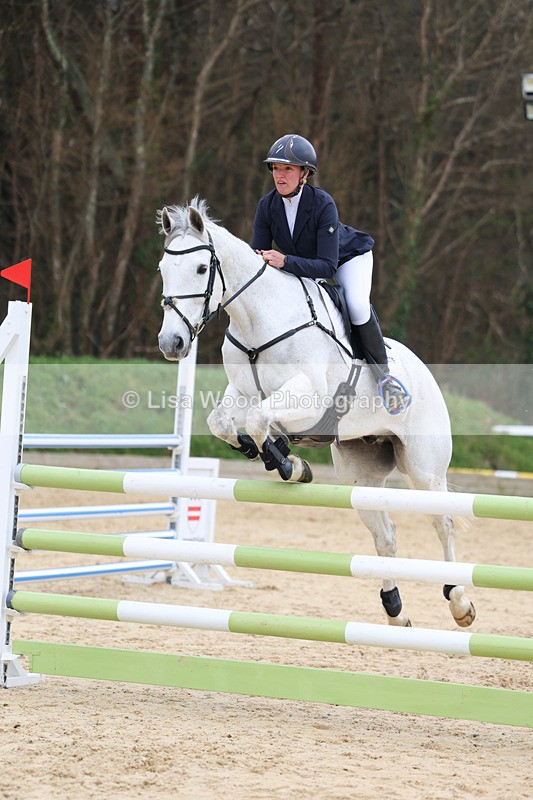 3E7A7566 - Class 8: Senior Newcomers/1.10m open